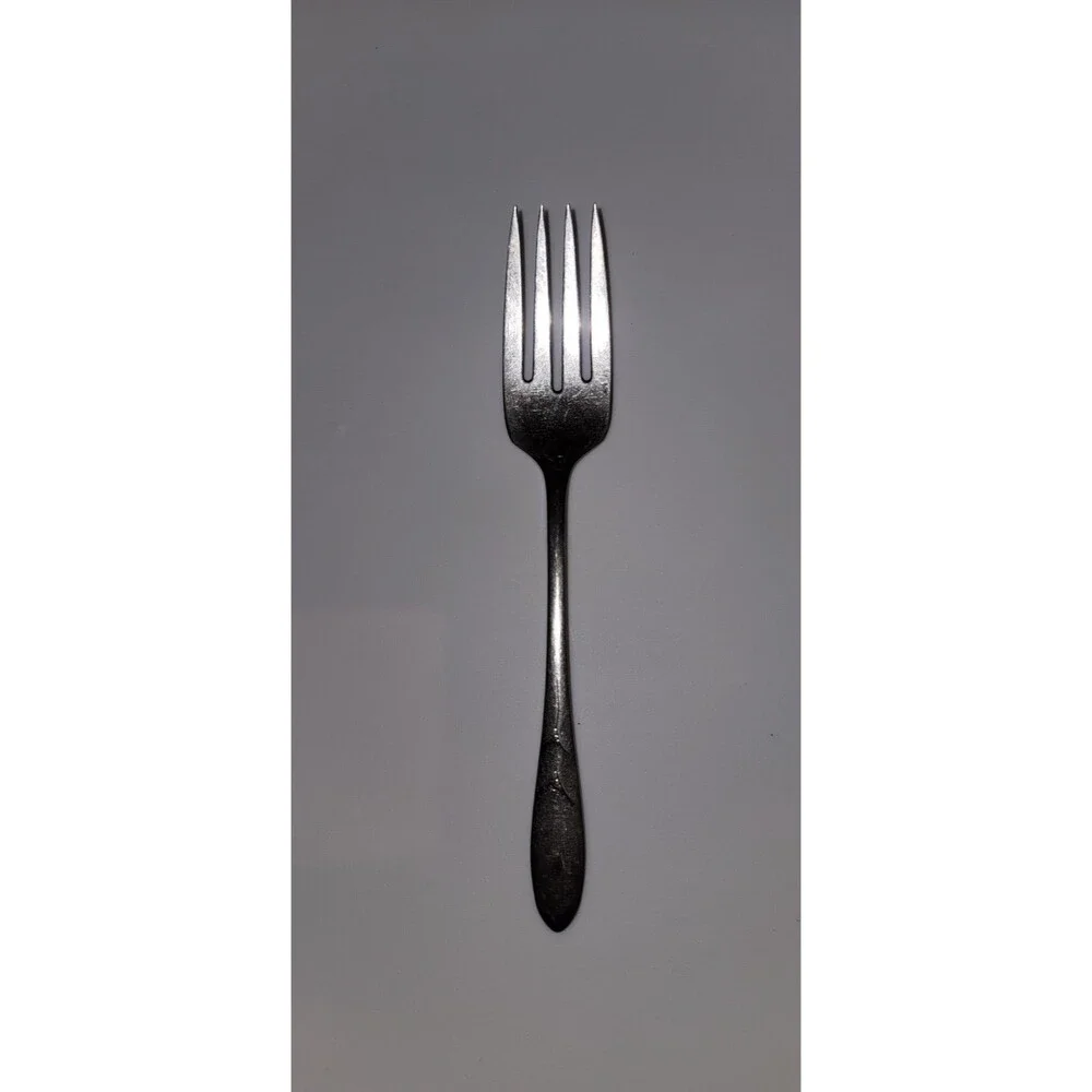 Oneida Debonair Stainless Steel Salad Fork – 6 1/4